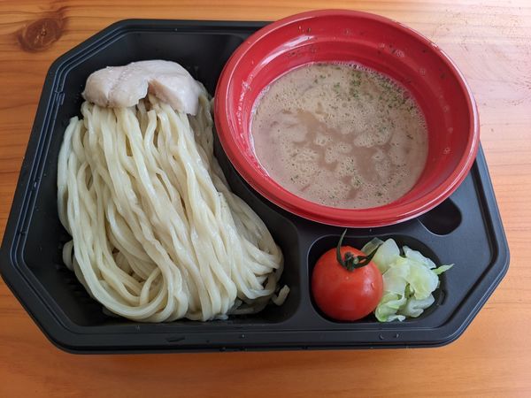 「ストライク軒　シンカーRE:BORN2022」@大つけ麺博 2022の写真