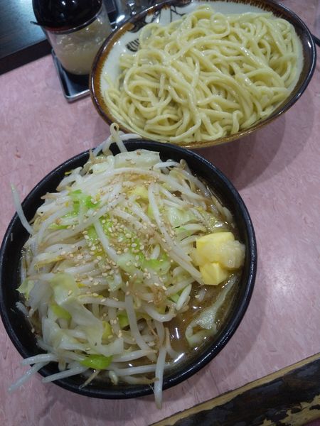 「もり野菜(並)920円(麺カタメ)塩変更30円バター50円」@所沢大勝軒の写真