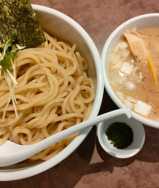 「濃厚ホタテつけそば」@NOODLE VOICEの写真