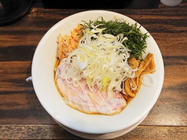 「秋鮭の煮付けの和えそば」@稲荷屋の写真