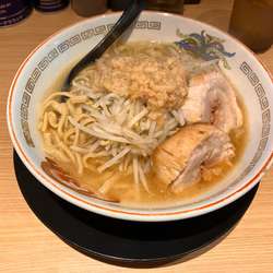ラーメン小（ヤサイ少な目・アブラ）