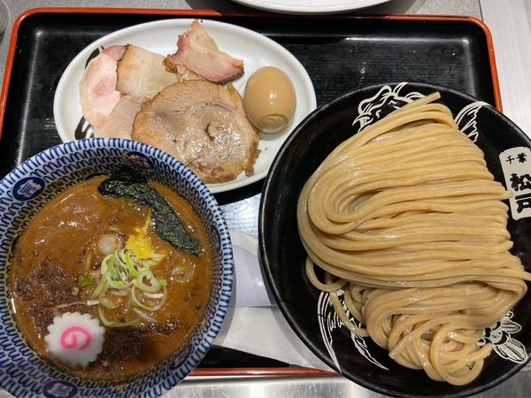 「柏幻霜ポーク全部乗せ濃厚つけ麺300g」@松戸富田麺絆の写真