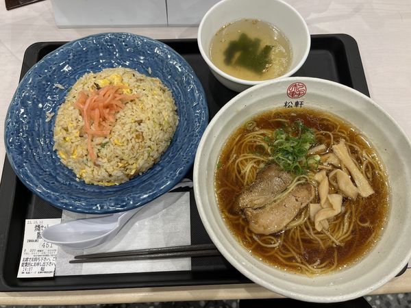 「掛川満満セット（醤油）」@松軒中華食堂 掛川PA（下り線）店の写真