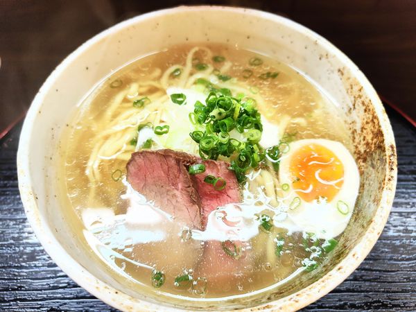 「牛骨塩らあ麺」@麺割烹 九心の写真
