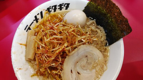 「辛ネギラーメン【並】」@ラーメン ギタギタの写真