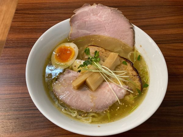 「塩そば・肩ロース」@中華そば 陽なたの写真