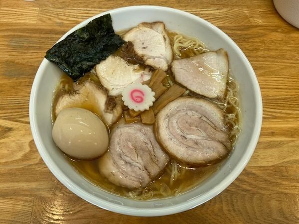 「チャーシューめん 大+味玉」@らーめん いろはやの写真