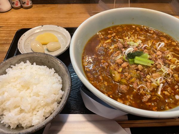 「坦々麺750円、半ライス100円」@夢屋の写真