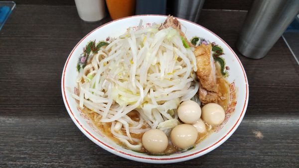 「ラーメン+うずら」@ラーメン二郎 川越店の写真