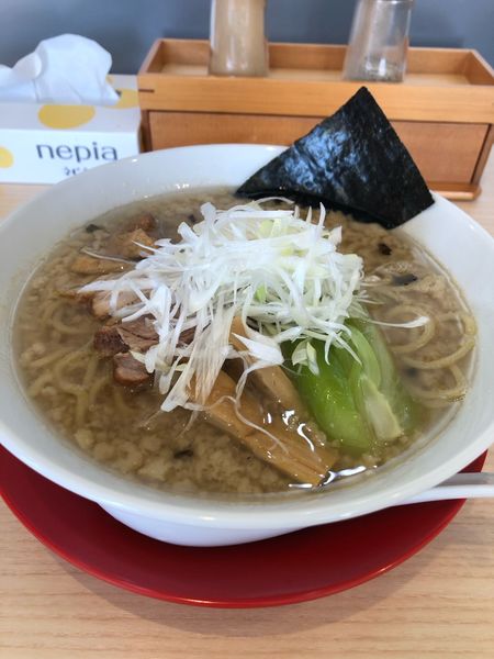 「背脂しょうゆ」@ハルヤの写真