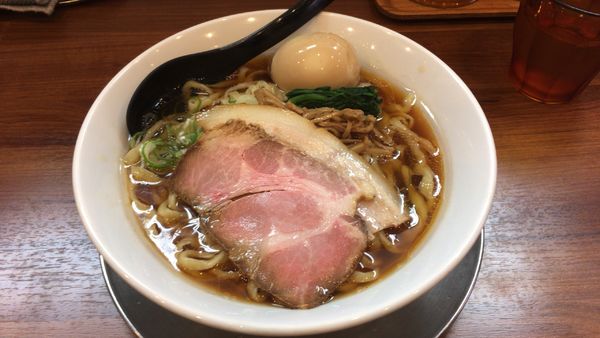 「味玉醤油らーめん大盛1020円」@純手打ち だるまの写真