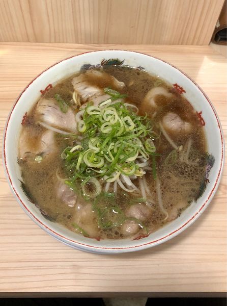 「ラーメン大（900）」@本家 第一旭 新宿店の写真