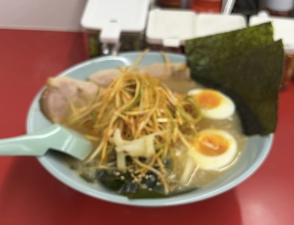「特製ラーメン ネギは辛い方」@ラーメンショップ〇化 市原山木店の写真