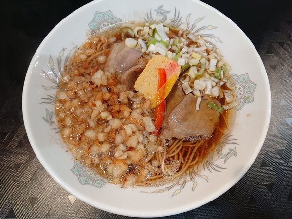 「比内地鶏醤油そば琥珀（６００円）＋龍鱗（１５０円）」@龍の羽 時色の写真