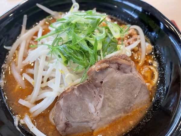 「辛味噌らーめん1050円」@ラーメン 福栄の写真