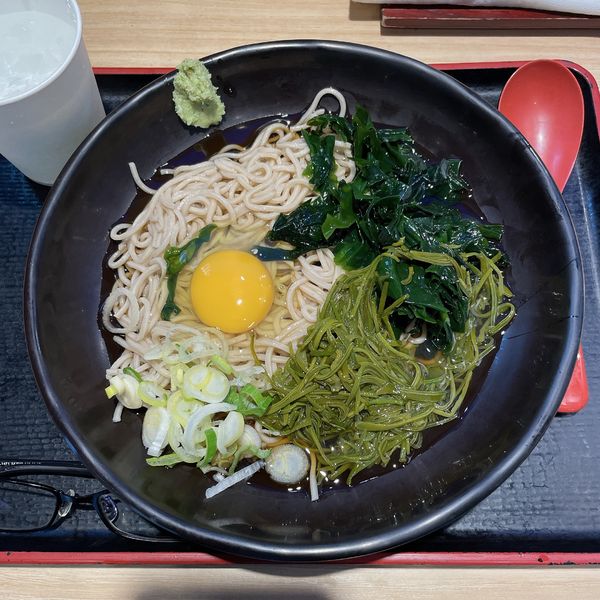 「めかぶわかめそば(冷)」@吉そば 代々木店の写真