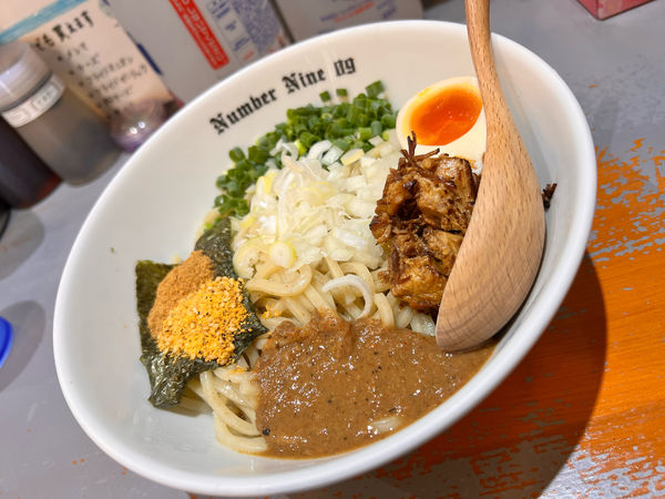 「まぜそば」@麺Dining Number Nine 09の写真