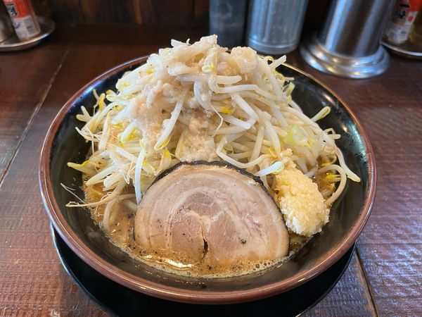 「味噌ラーメン 小 ヤサイ250 +ニンニクアブラ増し」@麺や豚髭の写真