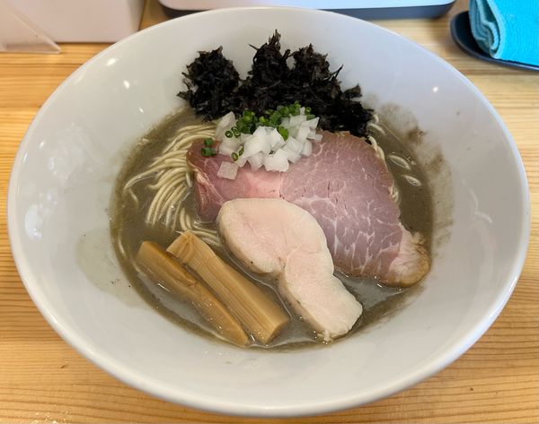 「濃厚煮干らーめん」@煮干らーめん 川むらの写真