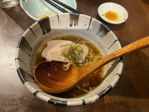 「煮干したまり醤油らーめん650円」@加藤釣具店の写真