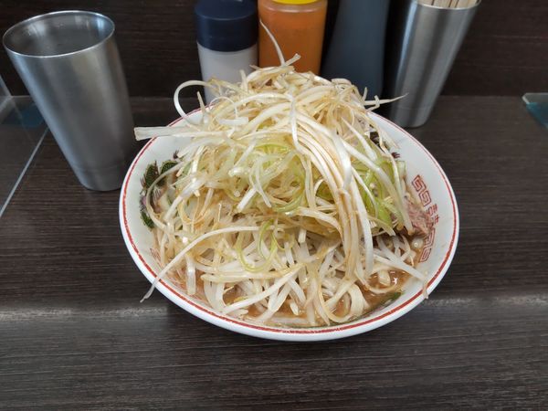 「らーめん＋味ネギ　850+100」@ラーメン二郎 川越店の写真