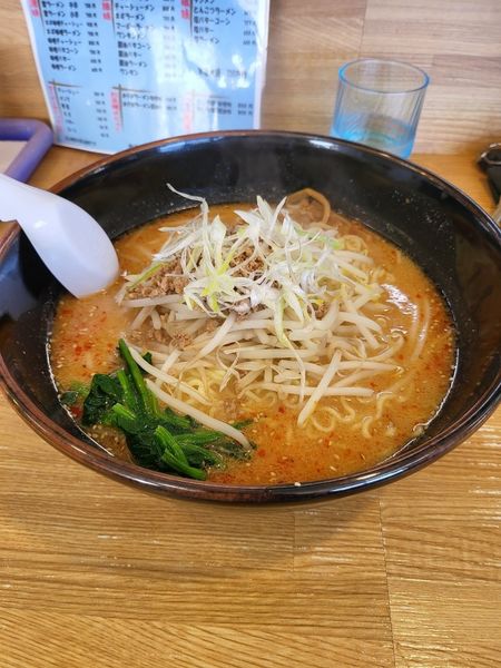 「雷らーめん」@ラーメンハウス 富良野の写真