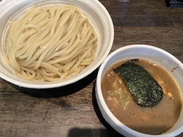 「つけ麺　中盛」@吉田食堂の写真