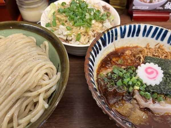 「辛搾り中冷盛り＆ネギ肉飯」@つけめん 三三㐂の写真