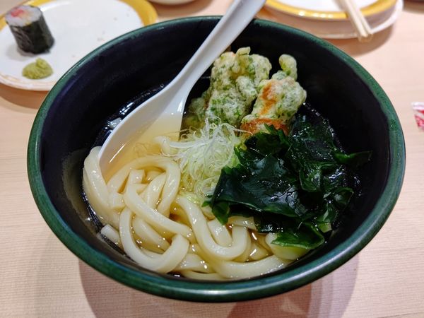 「ちくわの磯辺揚げうどん330円」@がってん寿司 前橋南店の写真