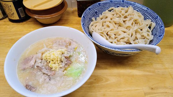 「魚介つけ麺(中･ニンニク)+アブラマシマシ」@らーめん きじとらの写真