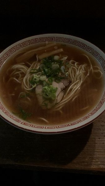 「中華そば500円、ブラックチャーハン500円」@ワたナベ商店の写真