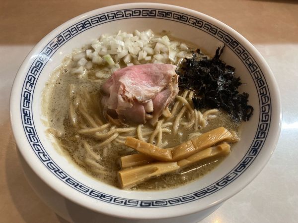 「煮干し鶏そば」@中華蕎麦 一無庵の写真