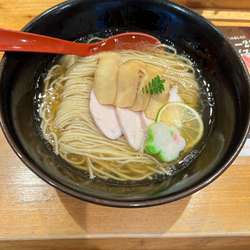 松茸と焼きあごのらー麺　小ごはん