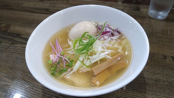 「金の中華そば¥950+味玉¥150-」@麺処 とみいの写真