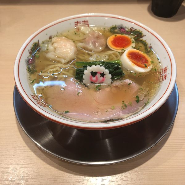 「山椒ラーメン＋肉ワンタン1個海老ワンタン1個＋味付き玉子」@キング製麺の写真