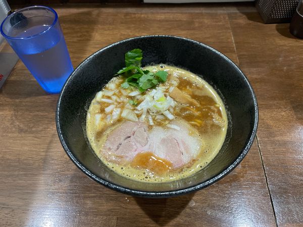 「とりとんカレーラーメン」@ラーメンスタンド MEN BOXの写真