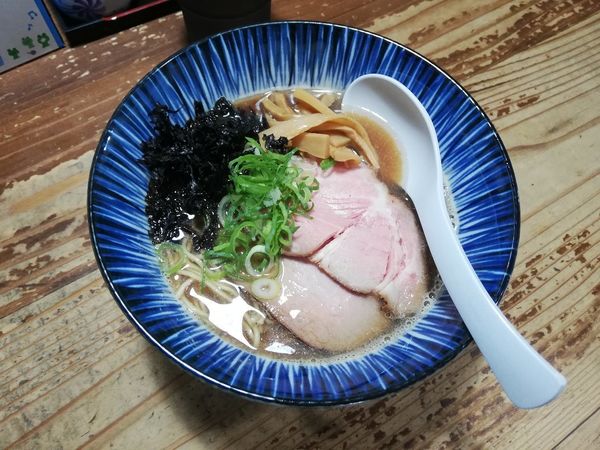 「煮干中華」@麺 酒 やまのの写真