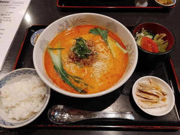 「担々麺」@オーパスワンの写真