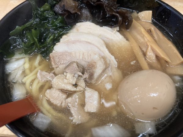 「特製ラーメン」@イレブンフーズ  源流の写真