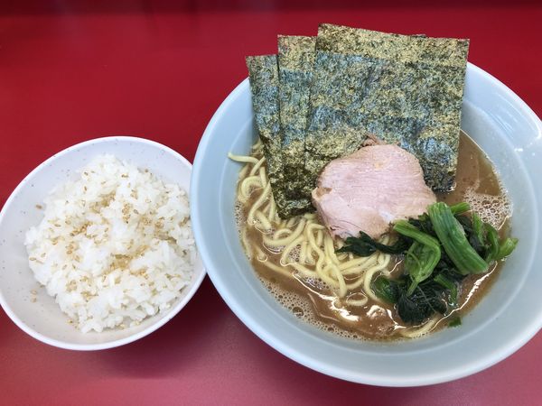 「ラーメン」@ラーメン堀田家の写真