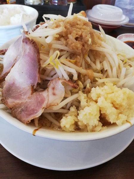 「にんにく背脂醤油ラーメン」@ラーメン魁力屋 北越谷店の写真