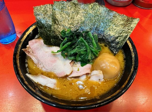 「チャーシューメン」@家系総本山 ラーメン吉村家の写真