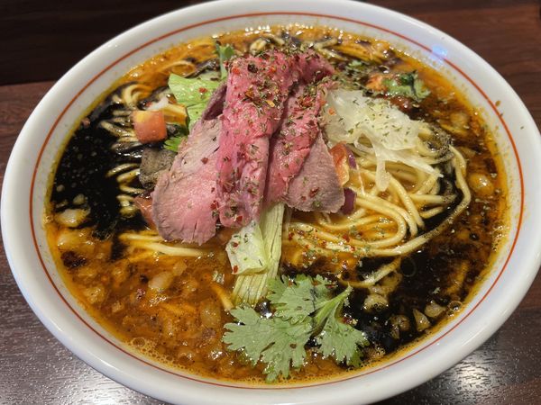 「spicy curry 牛骨らー麺」@牛骨らーめん 牛王の写真