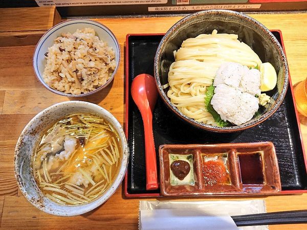 「創作塩つけ麺「兵庫県淡路島由良産 鱧  と 松茸」」@ラーメン 巌哲の写真