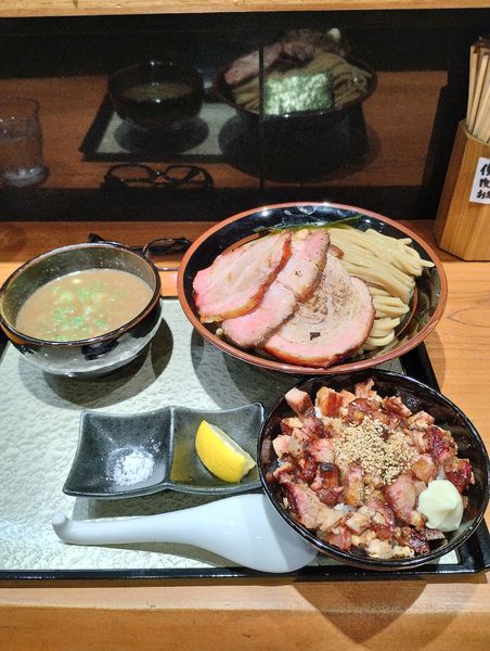 「チャーシューつけ蕎麦　大　1500円」@中華蕎麦 ひら井の写真