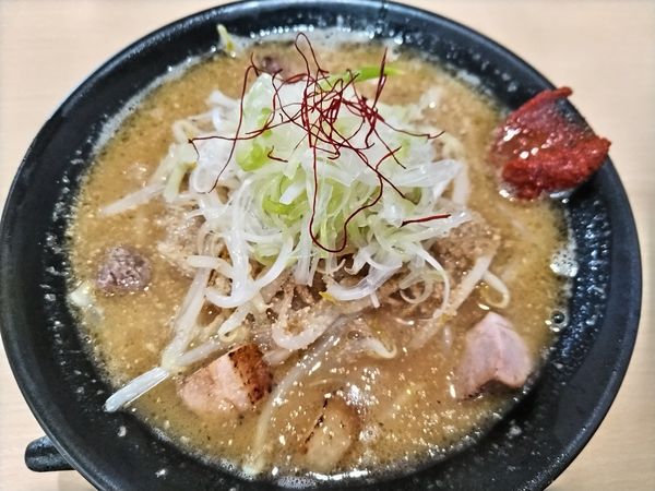 「鴨だし辛味噌ラーメン」@noodleshop  arakawaの写真