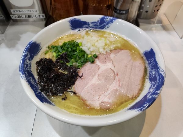 「煮干し香る塩らーめん」@麺屋 扇 SENの写真