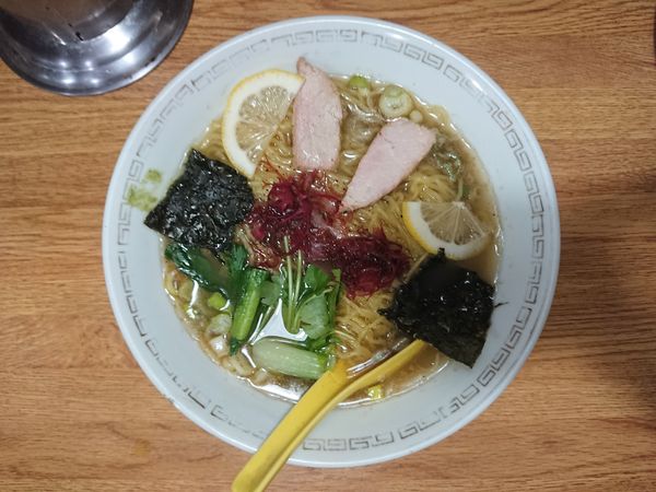 「上上ラーメン（塩）＋餃子」@海新山の写真