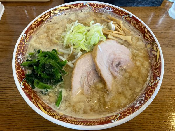 「背脂醤油ラーメン 750円」@自家製手もみ麺 ラーメン赤松の写真