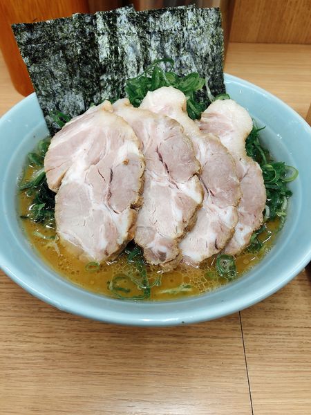 「ネギチャーシュー麺」@横浜ラーメン 武蔵家 日吉店の写真